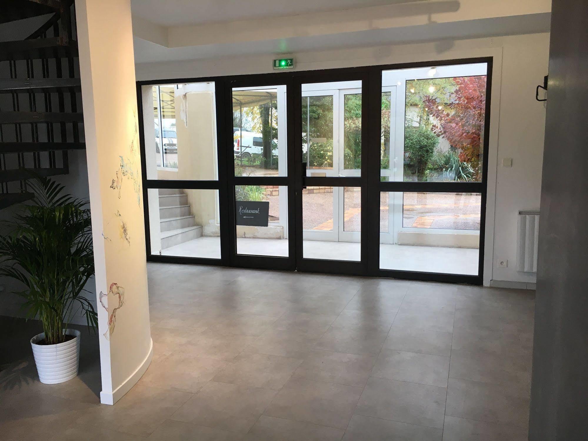 Logis Hotel "Ici M'Aime" Rouvray  Екстериор снимка