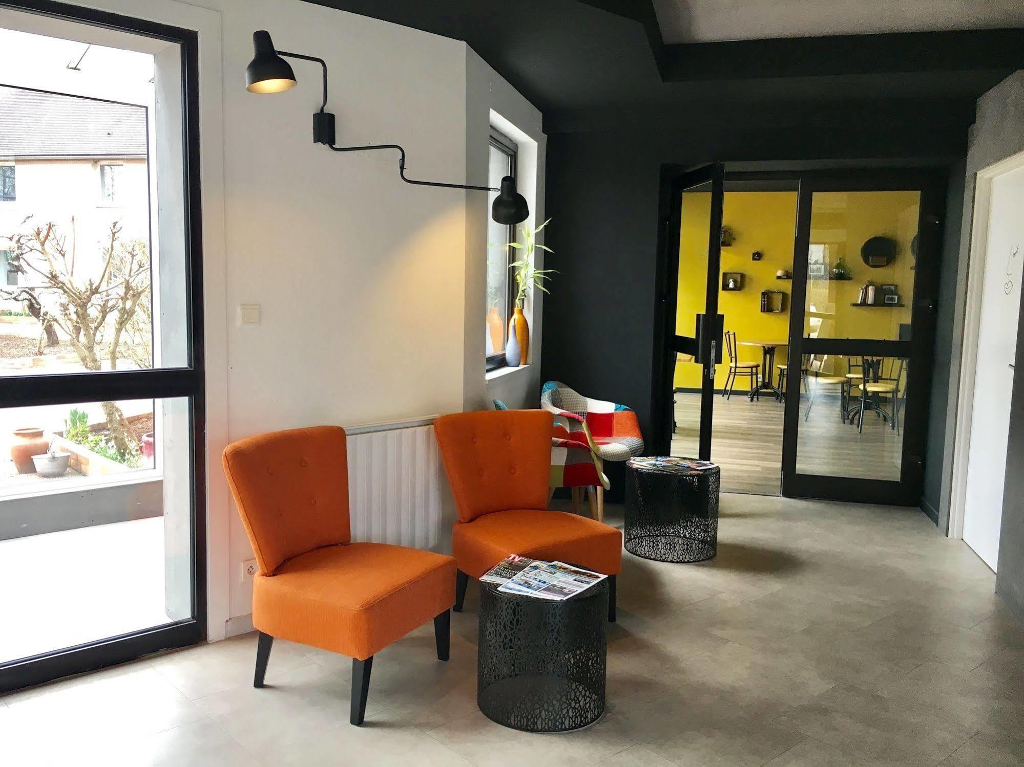 Logis Hotel "Ici M'Aime" Rouvray  Екстериор снимка